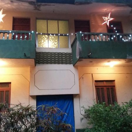 J & B Holiday Homes Benaulim Esterno foto